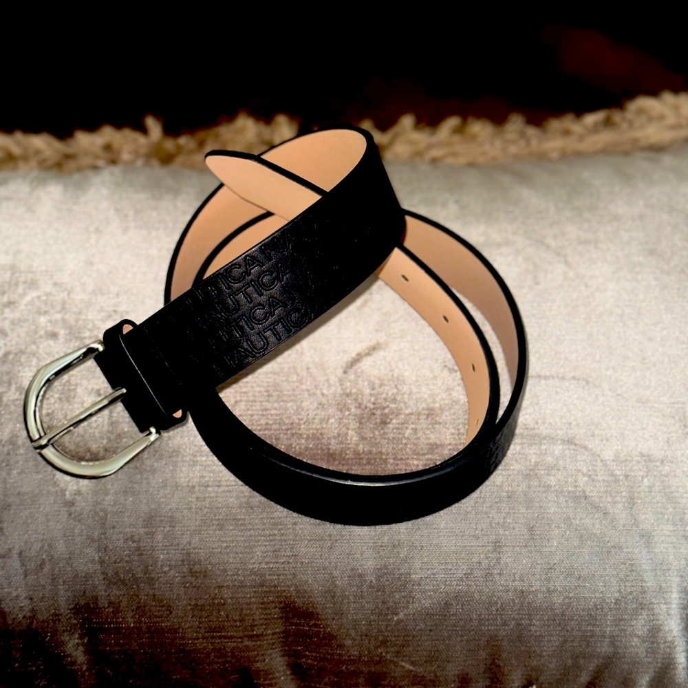 Women’s, black Nautica belt